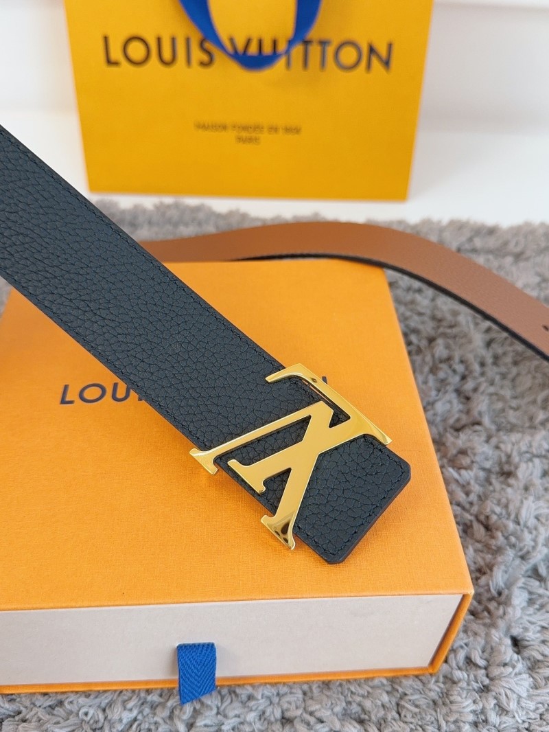 LOUIS VUITTON Belts